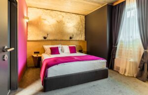 Снимка на спалнята от VIP апартамент