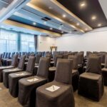 Снимка от една от конферентните зали на хотела