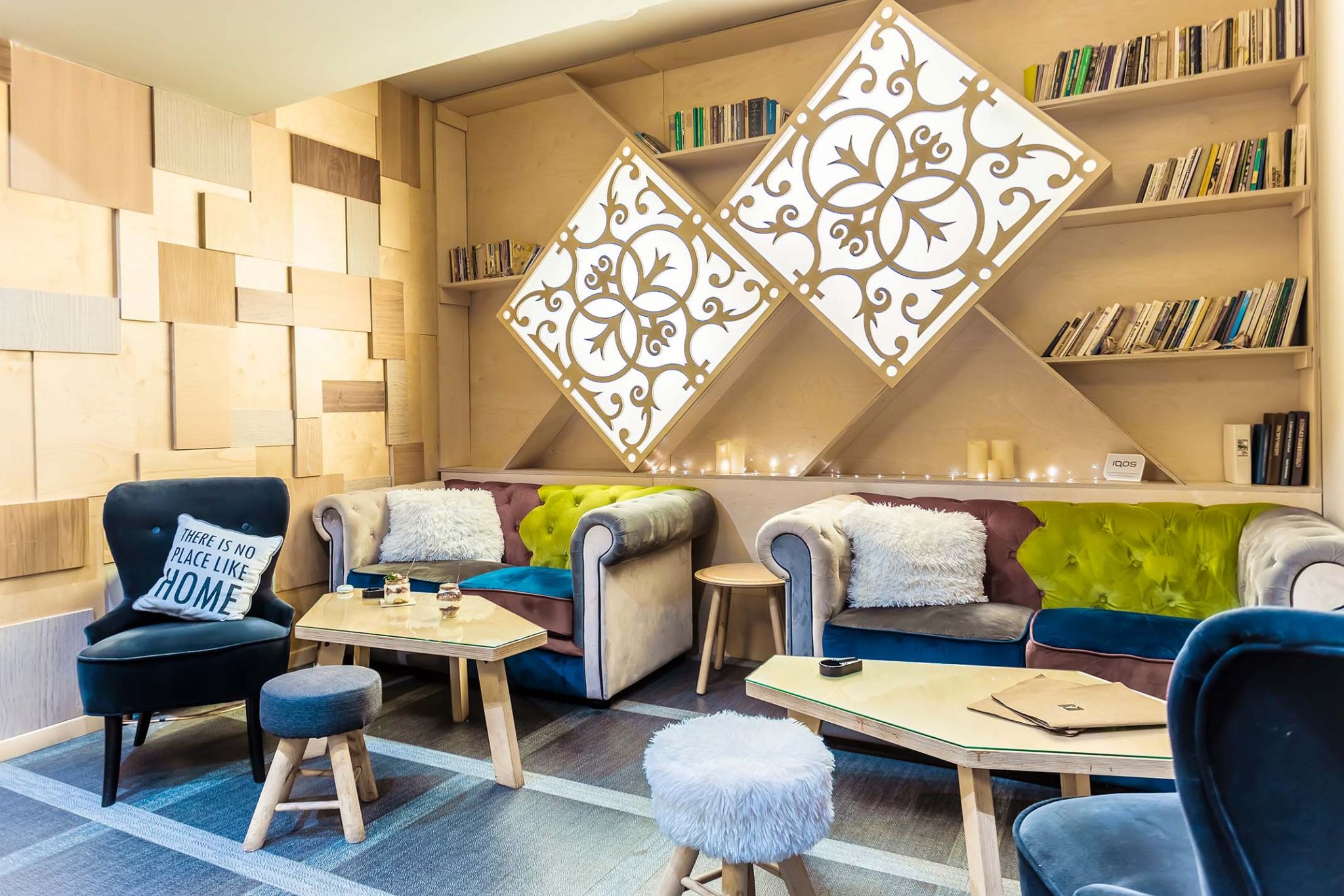 Фото с уиски бара